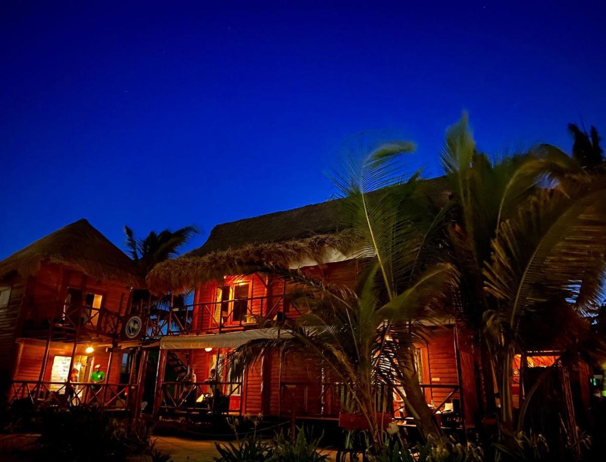 Palmeras De Mahahual Cabanas Екстер'єр фото